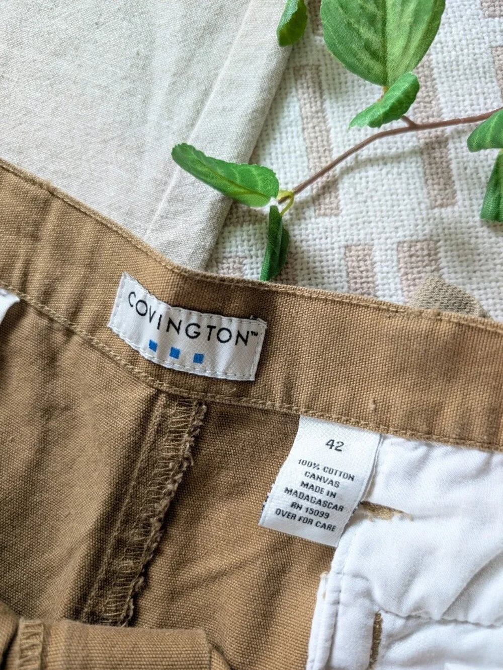 Covington | 42 | Cotton Canvas Shorts